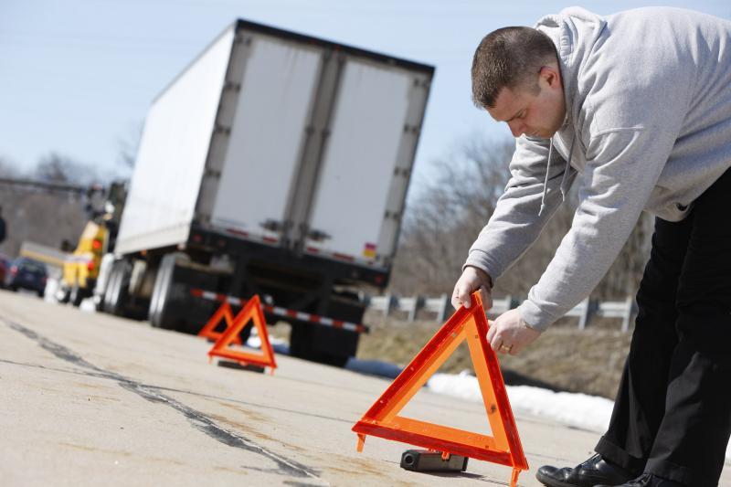 Servis24 d.o.o., pomoč na cesti in popravilo vozil ter voznih sredstev