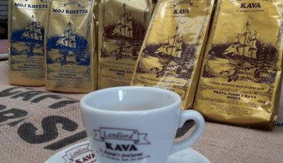 403078991428472766513236171836844364267520n-1557427782